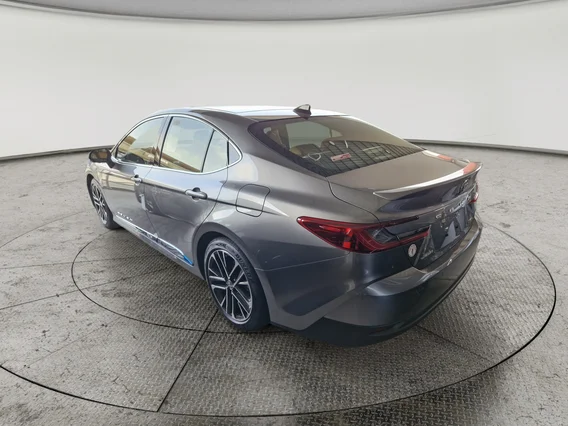 Toyota Camry  LUMIERE HEV 2025 