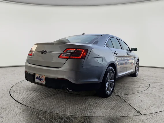 فورد تورس SE 2018 