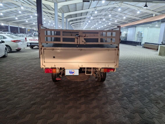 ايسوزو دي ماكس Regular Cab أجناب 2022 