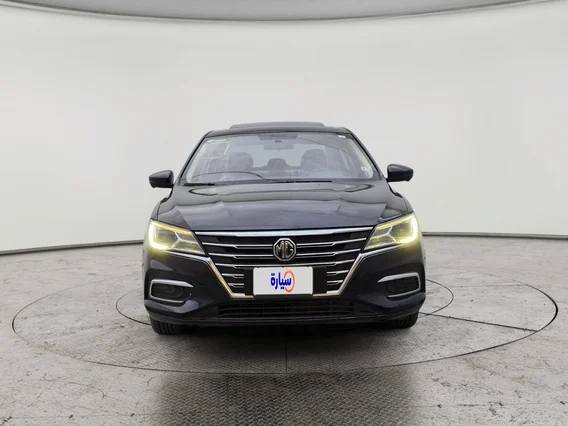 ام جي 5 LUX 2023 