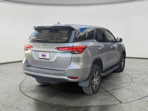 Toyota Fortuner GX 2021 