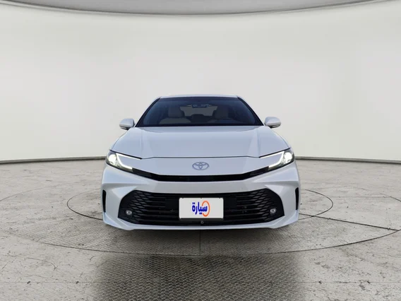 تويوتا كامري E Plus HEV 2025 