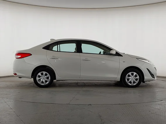 Toyota Yaris  Y 2019 