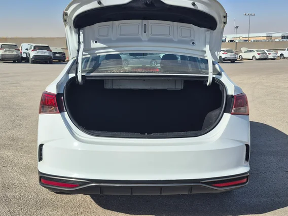 هيونداي اكسنت سمارت 2021 