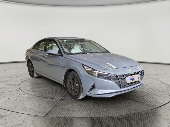 Hyundai Elantra Smart 2023 