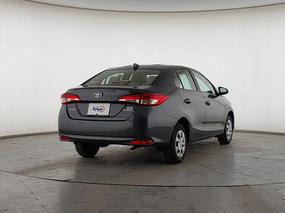 Toyota Yaris  Y 2022 