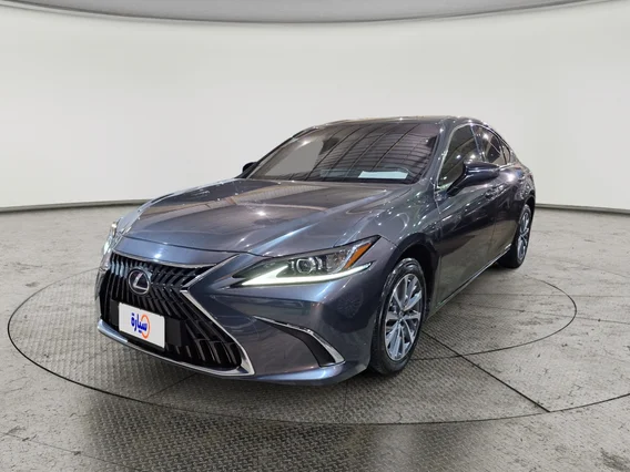 لكزس ES 300 AH Hybrid  2022 
