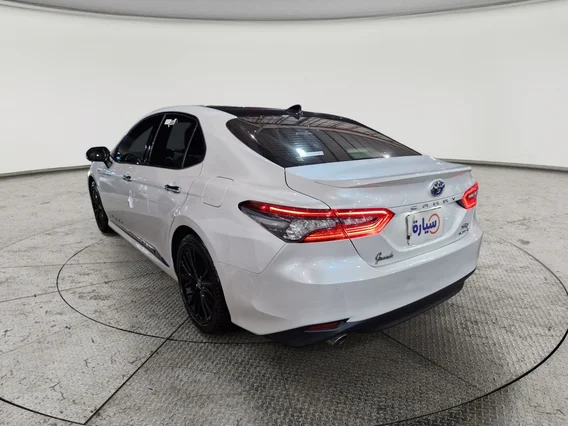 تويوتا كامري جراندي 2024 