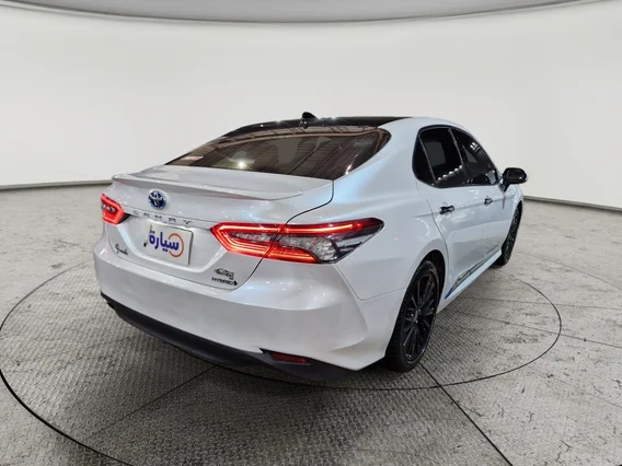 تويوتا كامري جراندي 2024 