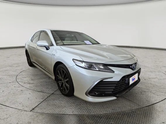 تويوتا كامري GLE HEV  2024 