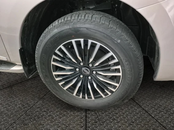 Nissan Patrol Platinum 2023 دبل