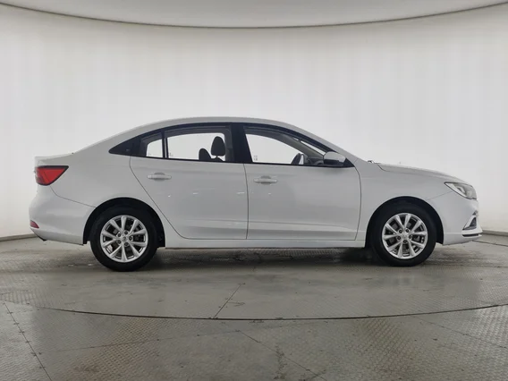 ام جي 5 STD 2023 