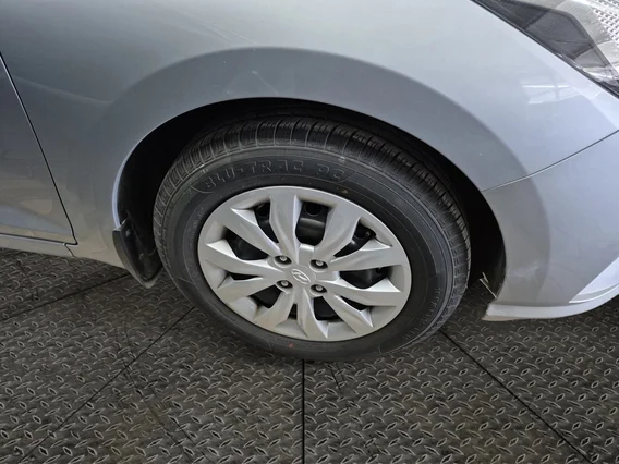 Hyundai Accent Smart 2023 