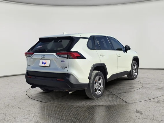 تويوتا راف فور LE 2022 