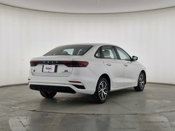 Geely Emgrand GS 2024 