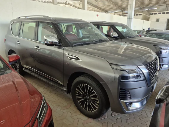 نيسان باترول SE Platinum 2024 