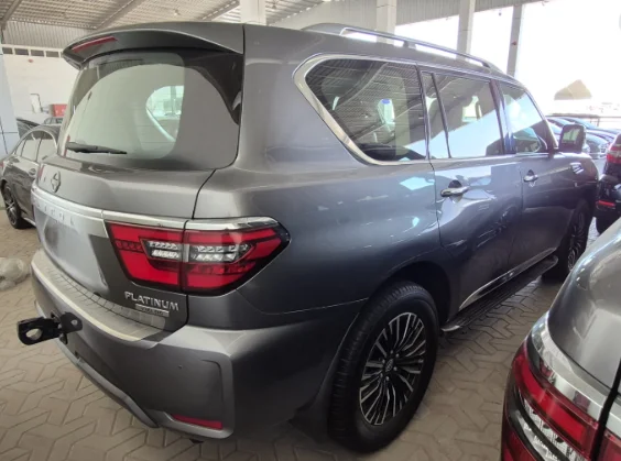 نيسان باترول SE Platinum 2024 