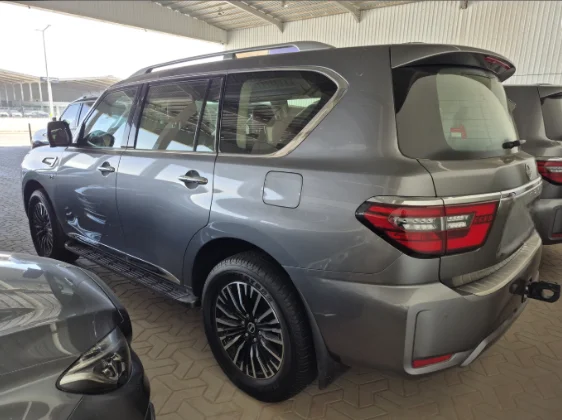 نيسان باترول SE Platinum 2024 