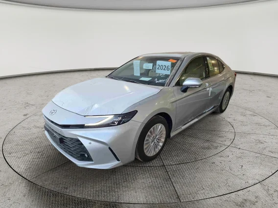 تويوتا كامري LE 2026 