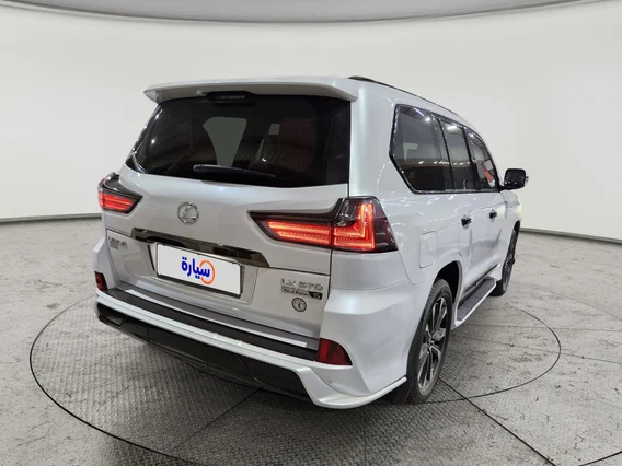 Lexus LX 570 Black Ed. 2021 دبل