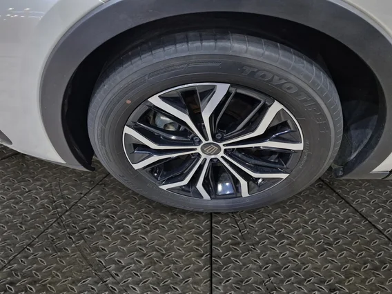 Toyota Crown Premium 2023 