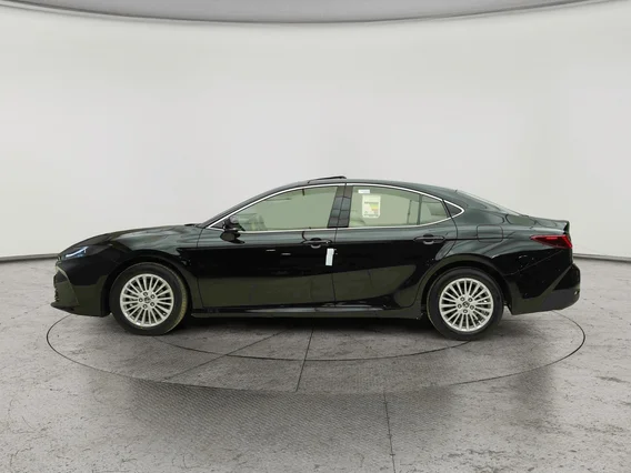 Toyota Camry  E Plus HEV 2026 