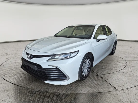 تويوتا كامري LE STD 2022 