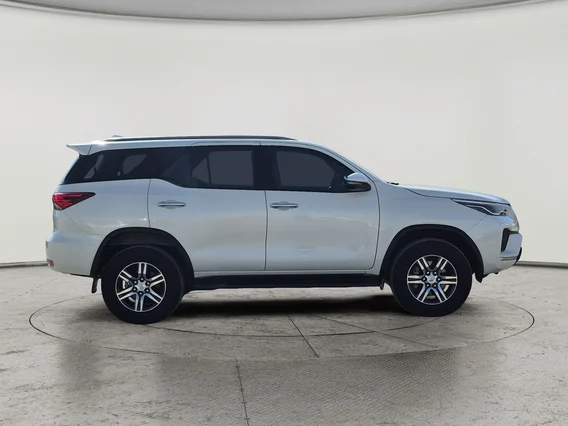 Toyota Fortuner GX 2022 دبل