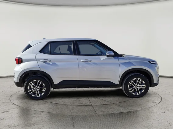 Hyundai Venue Smart 2024 