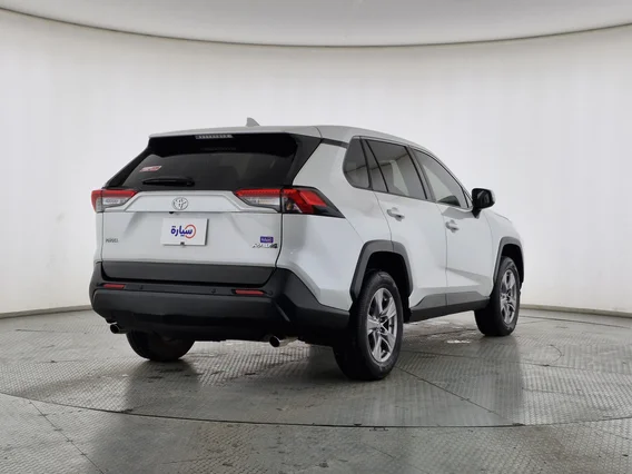 Toyota RAV4 LE 2023 