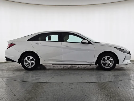 Hyundai Elantra Fleet 2023 