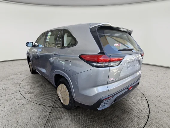 تويوتا اينوفا GL 2025 