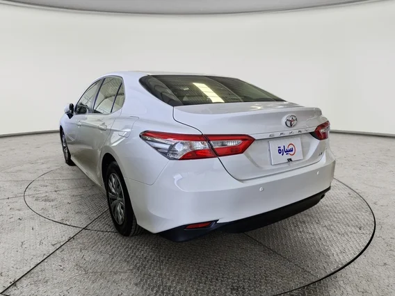 تويوتا كامري LE 2019 