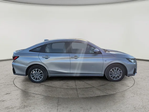 تويوتا يارس Y 2023 