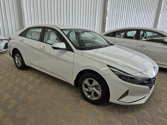 Hyundai Elantra Fleet 2023 