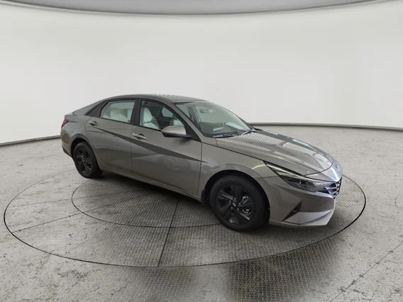 Hyundai Elantra Smart 2023 