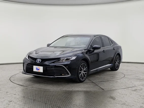 تويوتا كامري GLE HEV  2024 