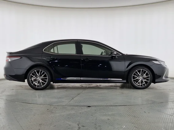 Toyota Camry  GLE 2024 