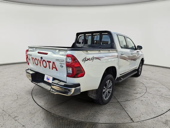 تويوتا هايلكس SGLX 4X4 AT DSL 2024 دبل