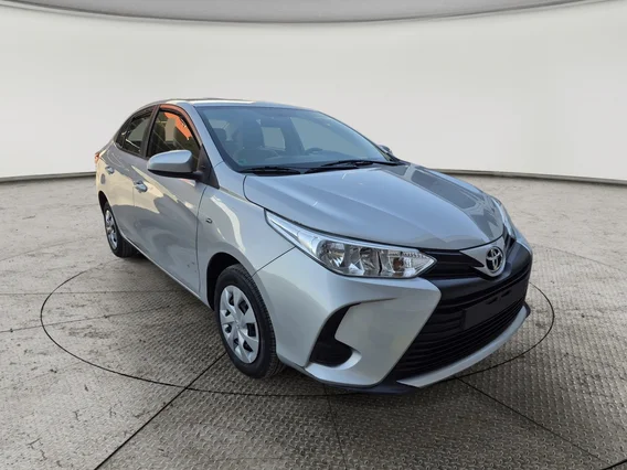 تويوتا يارس Y FLT 2021 