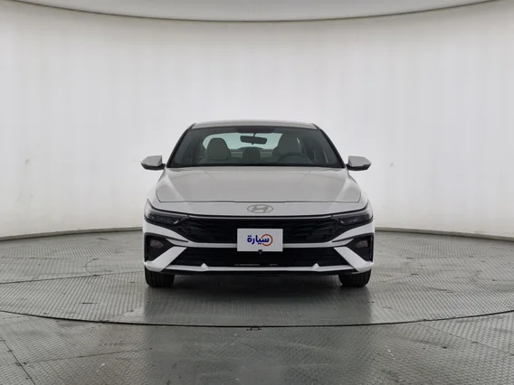Hyundai Elantra Smart 2024 