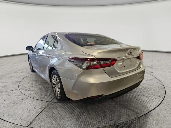 Toyota Camry  LE 2024 