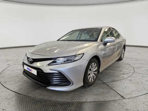 Toyota Camry  LE 2024 