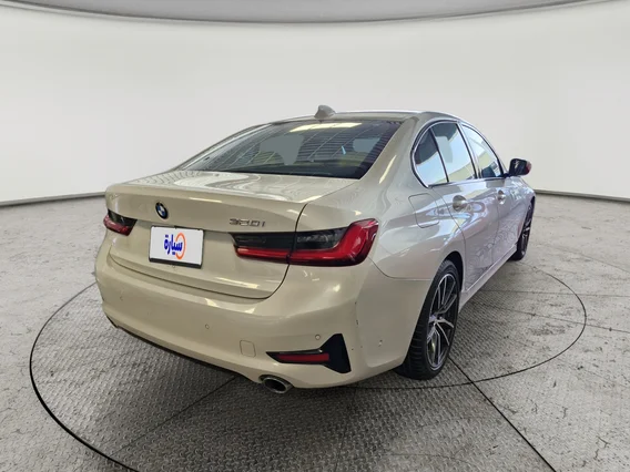BMW 3 Series 320i  2021 
