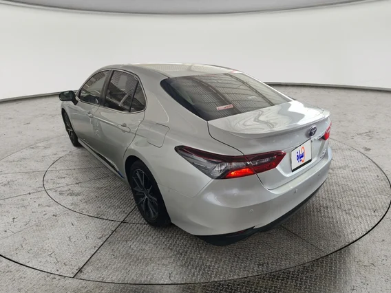 تويوتا كامري GLE HEV  2024 