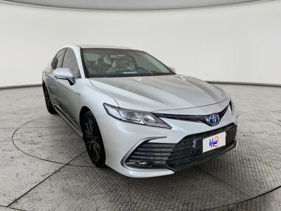 تويوتا كامري GLE HEV  2024 