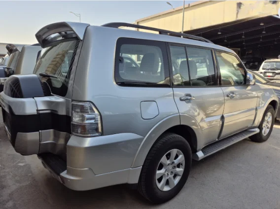 ميتسوبيشي باجيرو GLS 5Doors 2020 دبل