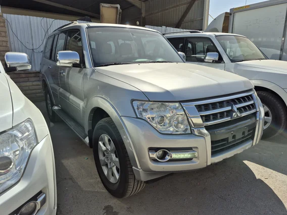 ميتسوبيشي باجيرو GLS 5Doors 2020 دبل