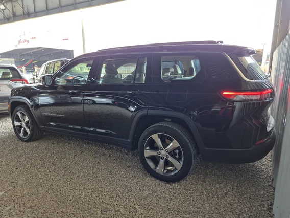 جيب جراند شيروكي ليمتد 2022 