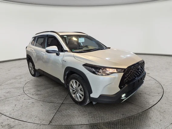 تويوتا كورولا كروس XLE HEV 2023 